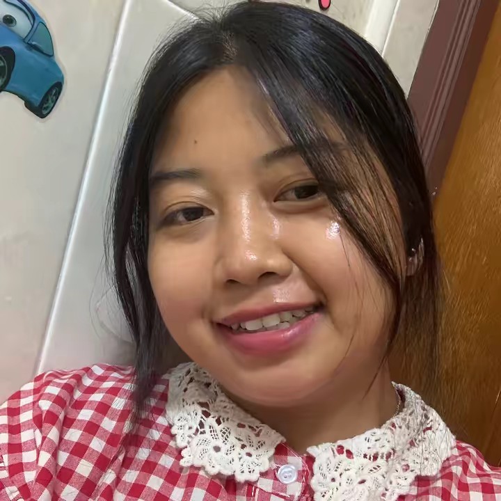 💙Nay Chi💙(ရွှေဘိုသူလေး)