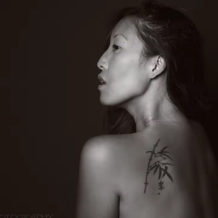 Joanne L. Molinaro (이선영)