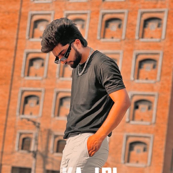 $ o N U G o L D 👑