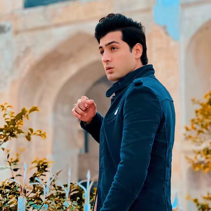 👑BashirKhan09👑