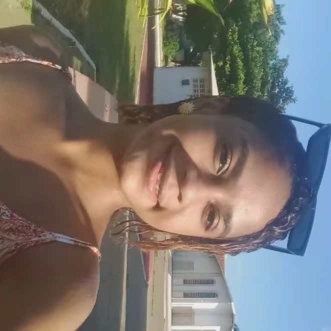 🌺𝓓𝓻𝓮𝓼𝓼𝔂𝓷𝓱𝓪🌺