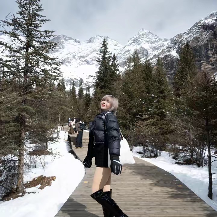 อัยย์ว่าดี