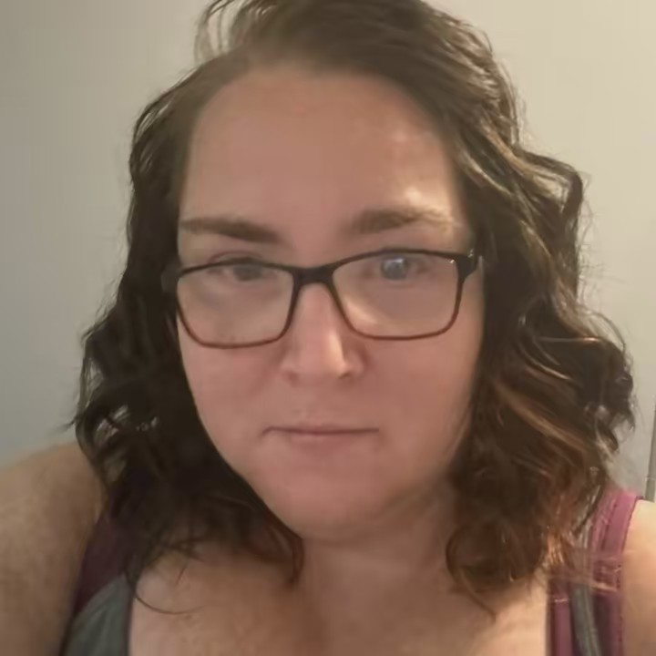 💚🤍🩷Newfie Girl💚🤍🩷