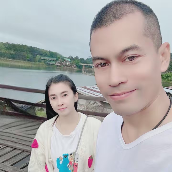 ต้ น ปุ้ ย> Tonpuy ขายทุกอย่าง