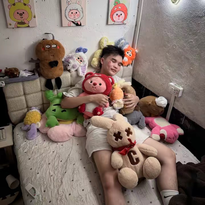 Minh Minh (阮 公 明) 🪳