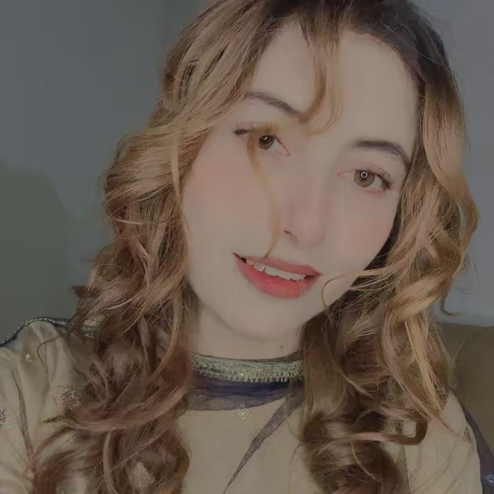 Komal Khokhar Official 💞