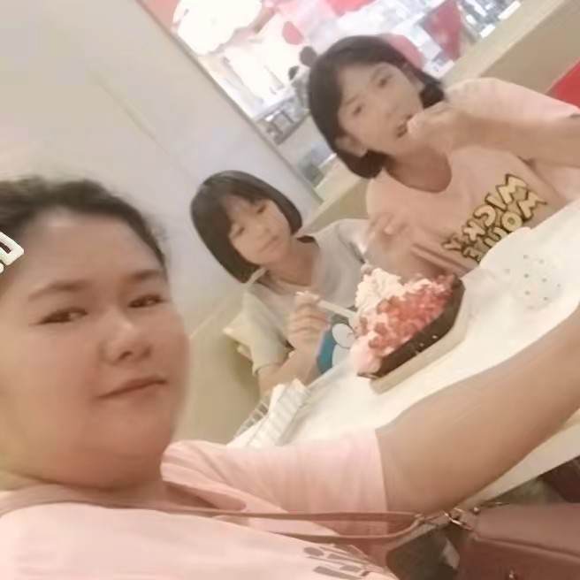 3 อ.👩‍❤️‍👩🧏