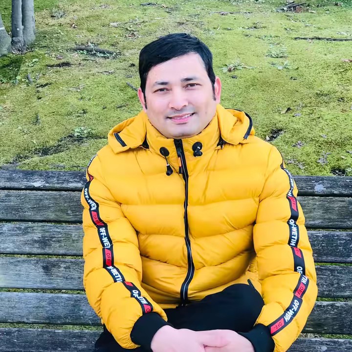 Dinesh Budhathoki🤴