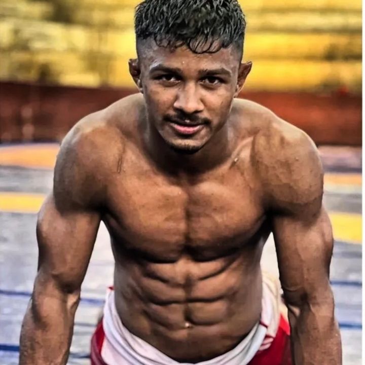 Qatar 🇶🇦 boy