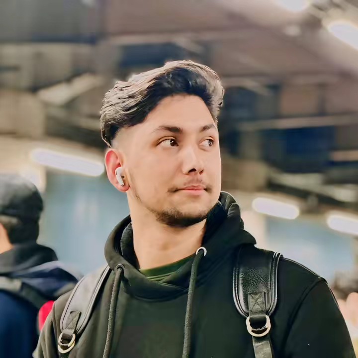 ❝ 𝐌𝐚𝐡𝐞𝐬𝐡 ❞