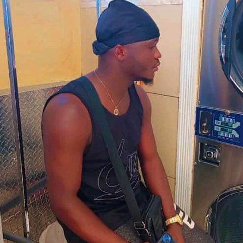 Lesly Payoute Payoute🇺🇸🇺🇸