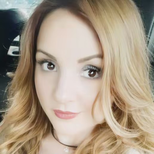 Angelika👸ice queen