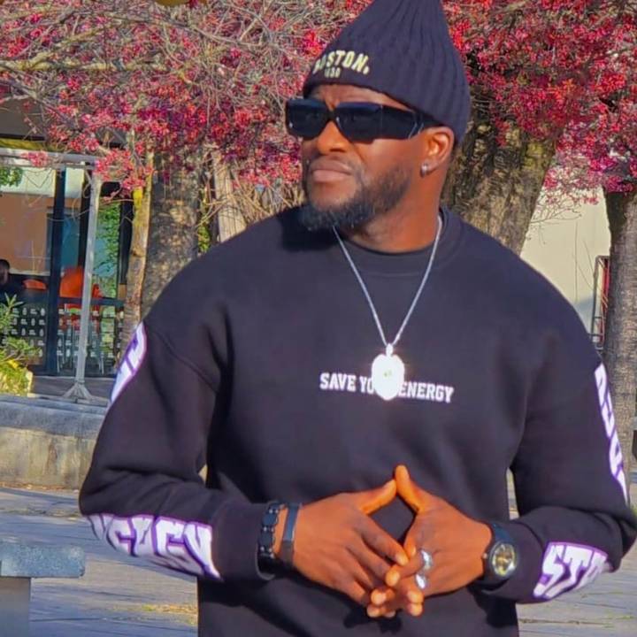 505 DifferentBoy Official🇱🇷