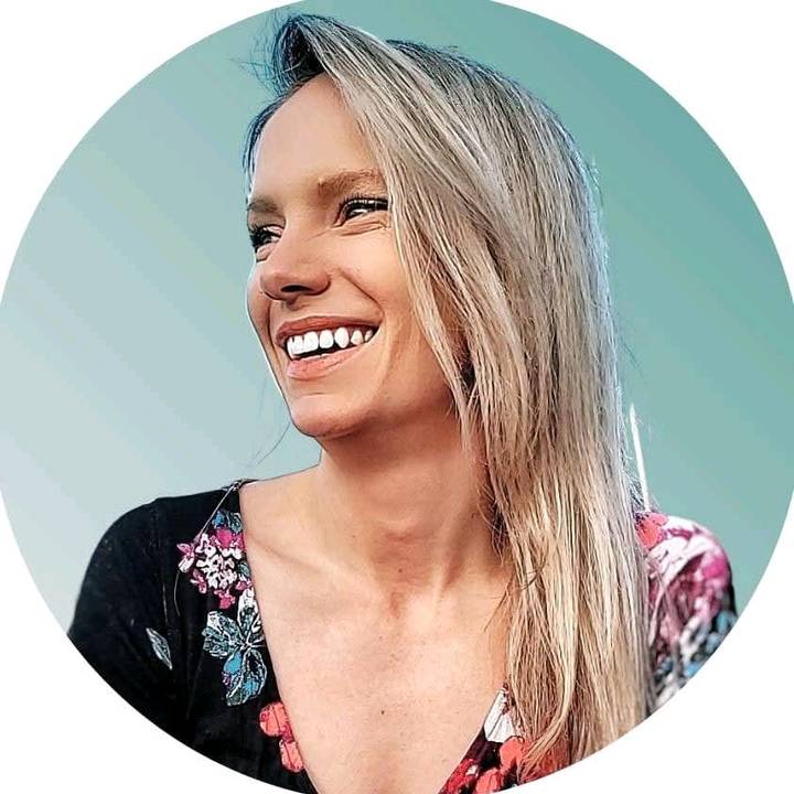 Lauren Michelle Jewel