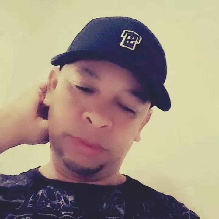 Jorginho Santa Cruz.