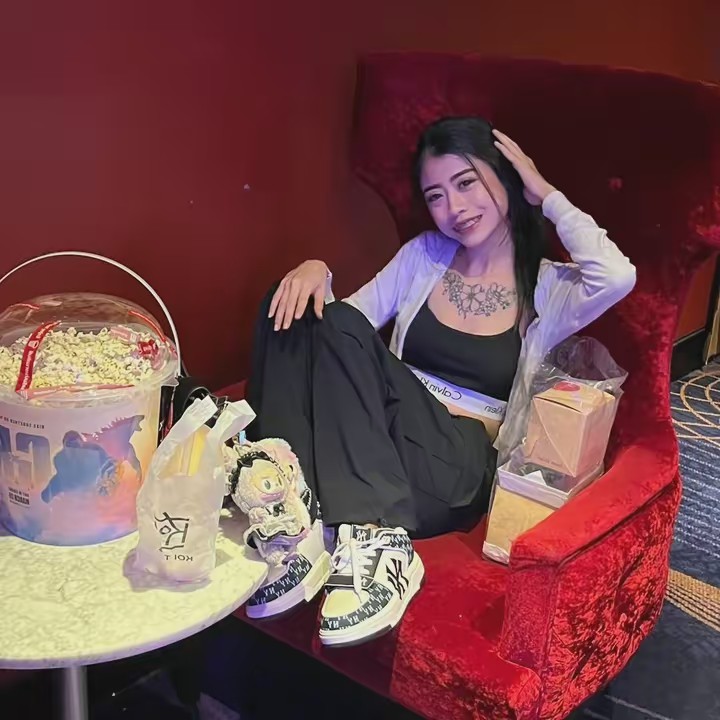 พลอยไพรินน