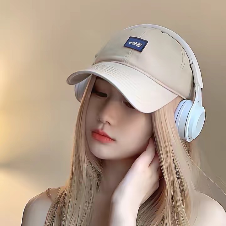 Chris👩🏼‍🦰