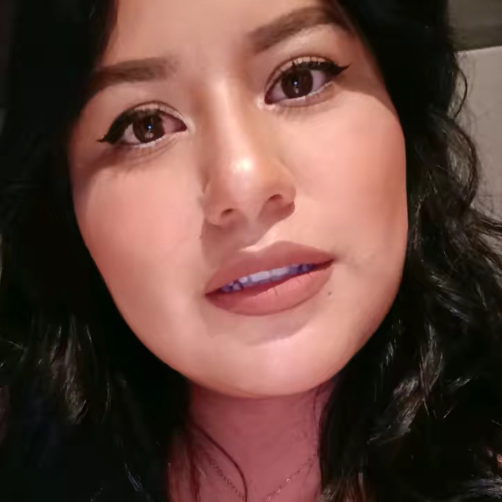 STEFANNY LÓPEZ 🇪🇨