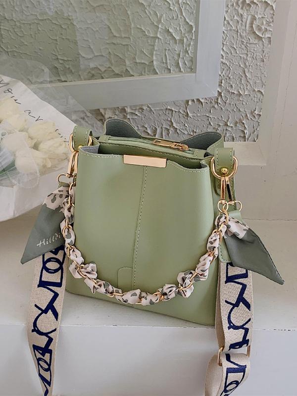Women's Fashion Chain Decor Bucket Crossbody Bag, Chic Crossbody Purse, Solid Color Bag with Silk Scarf and Wide Strap, Chic Handbag, PU Leather Bag for Summer 2026 Outfits
