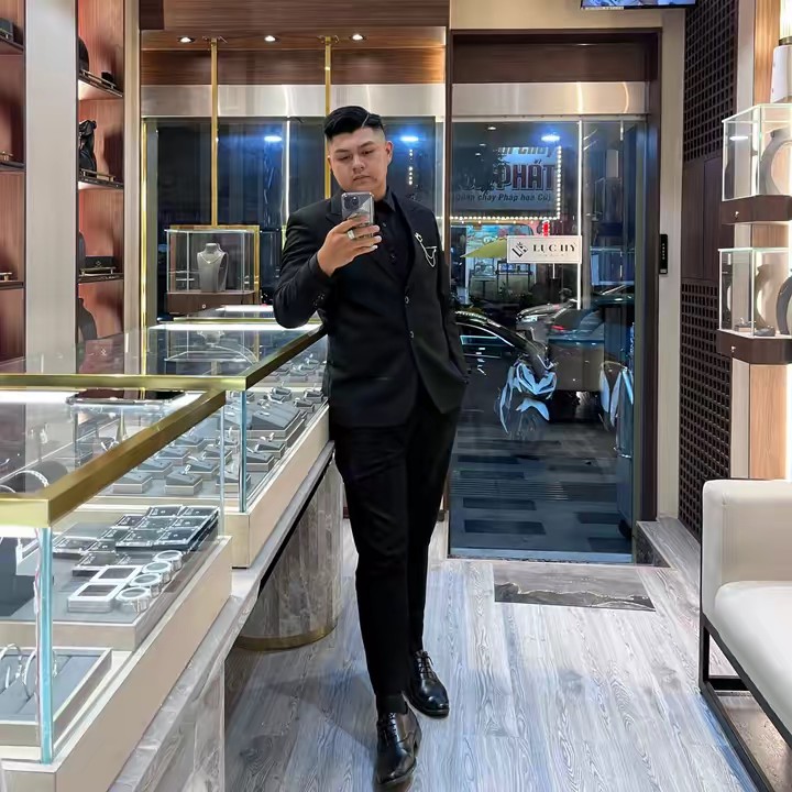 Tasa Seller - Lục Hỷ Luxury