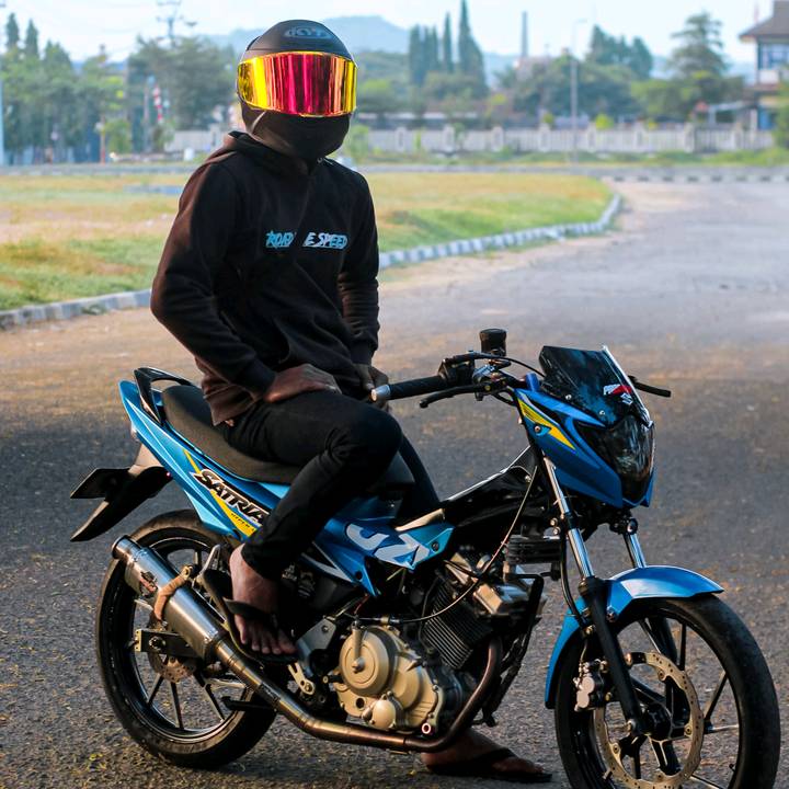 Riky satria
