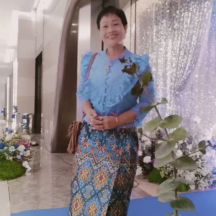 พี่ฉันท์ Shop09