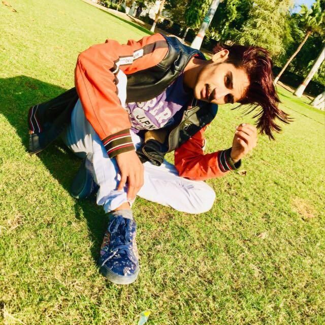 Follow me tiktok please 🙏🙏🙏