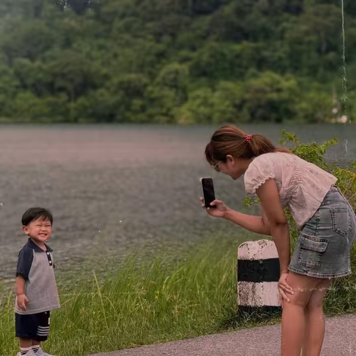 ใบตองชอบกินชาไทย