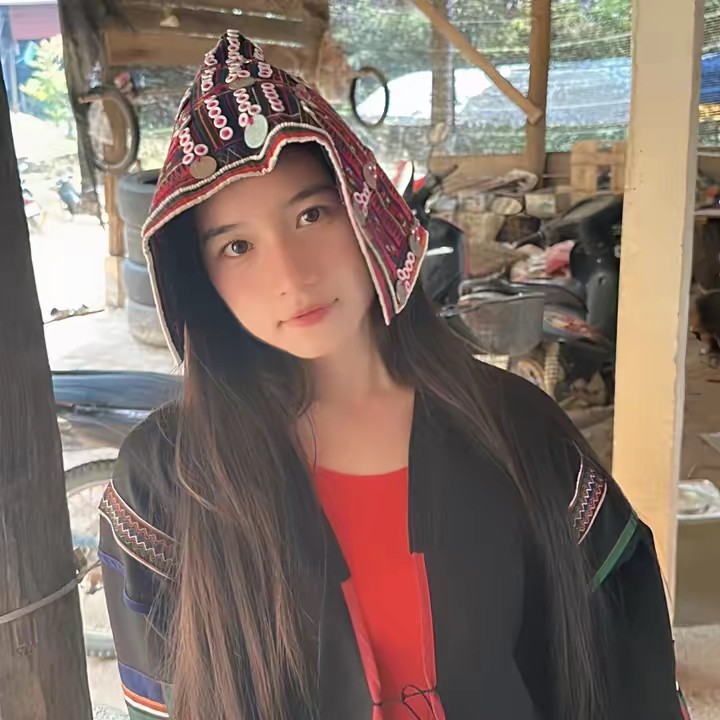 ออร่าชอบกินทุเรียน🌷🦋