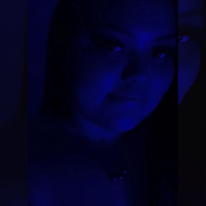 pili fkn’ girl 🥂