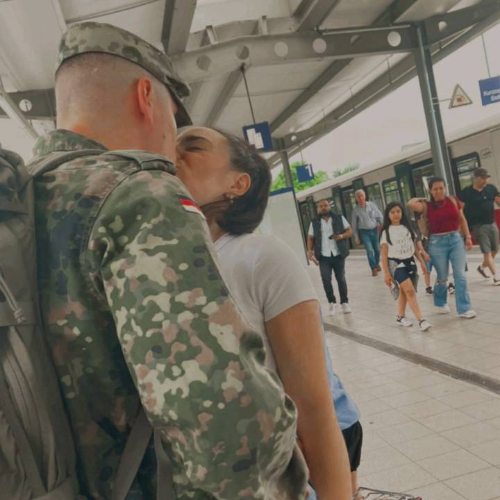 ᴍɪꜱʜᴀʟᴇ|ꜱᴏʟᴅɪᴇʀᴡɪꜰᴇ|ʙʀɪᴅᴇ|ᴍᴀᴍᴀ