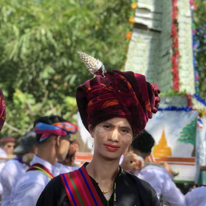 🌿🍁khamkyi😘🍒☘️🌴