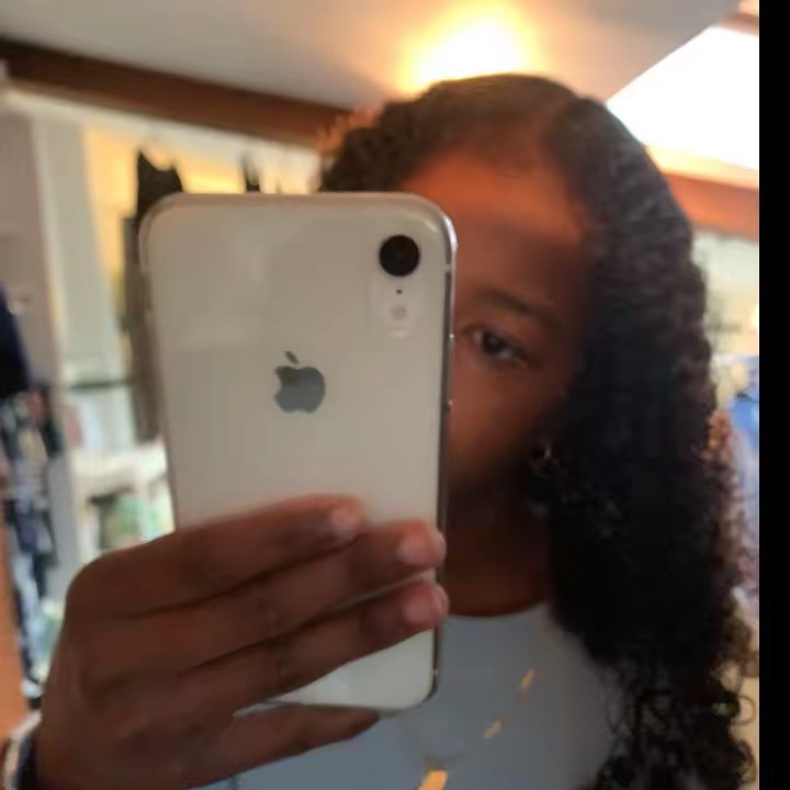 𝐀𝐒𝐇𝐋𝐀𝐍𝐄🌺🥭