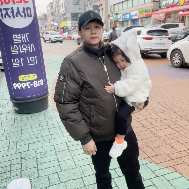 แบงค์น้อยวัยรุ้นไทยนิยม