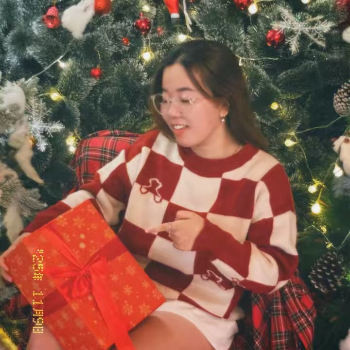 𝓚𝓲𝓶 𝓝𝓰𝓪̂𝓷 𝟎𝟓