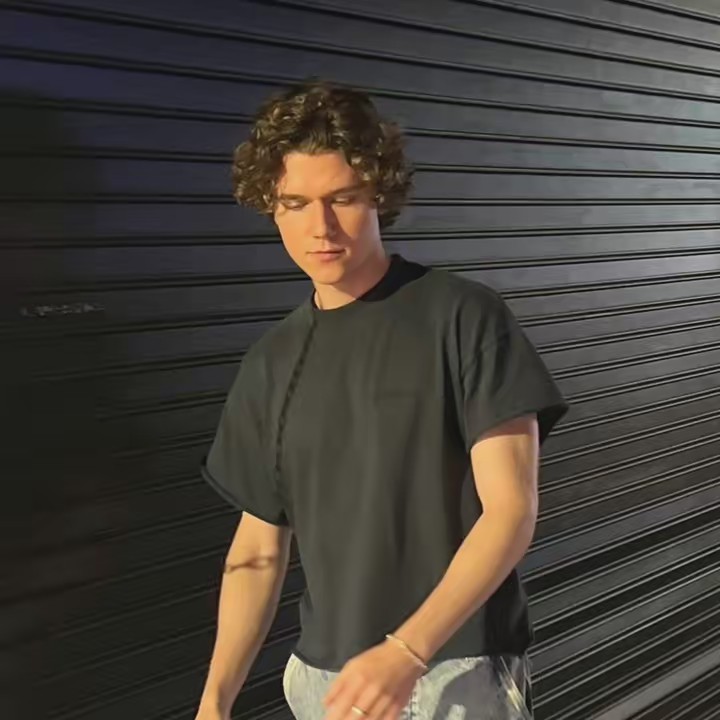 Devan Key