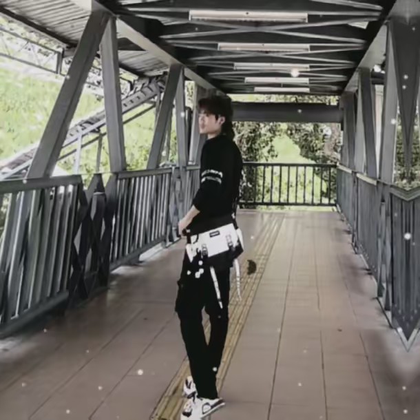 『VB』๛YOUNG✓💝🍀🌹🧬