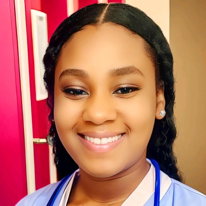 charlineeeeeee♍♍♍😘🥰💋💋