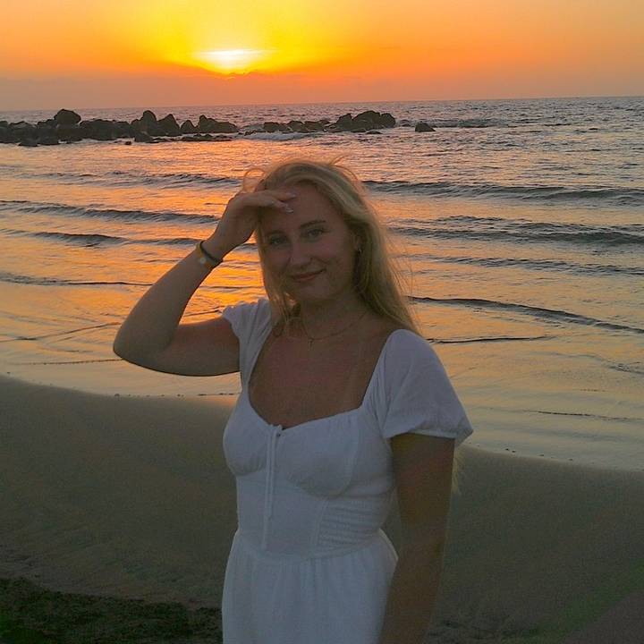 ℳ𝒶𝓇𝒾𝓃ℯ 🍒