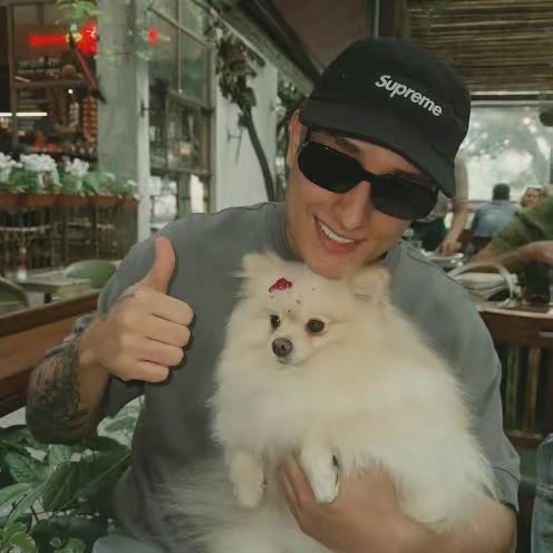 arthur 🔝 resto é sutiã