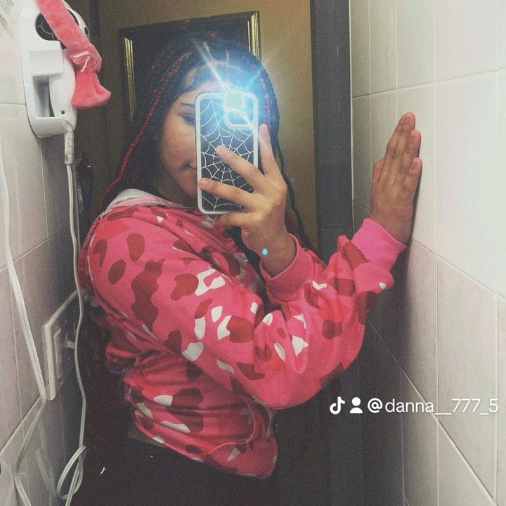 Nicki…🧚🏻‍♀️👸🏻