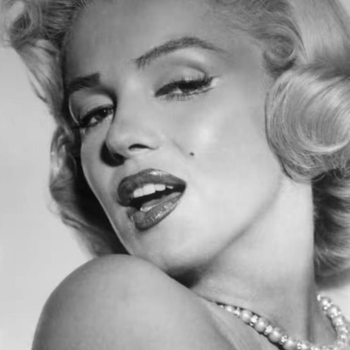 Penelope 🌻🌙💫