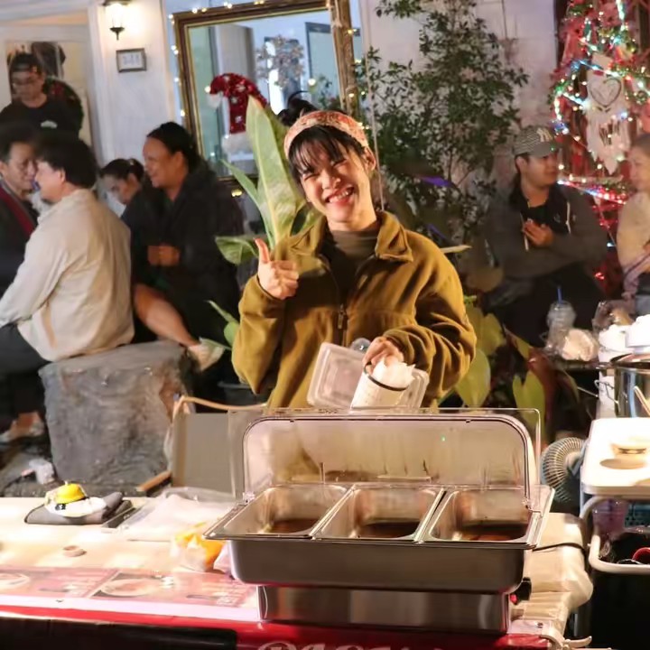 ทาสแมวที่ขายของถูก 😽