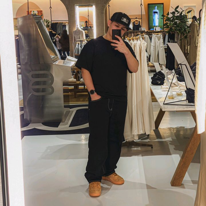 ᘿɖ᭙ỉɳ 🫦🤍