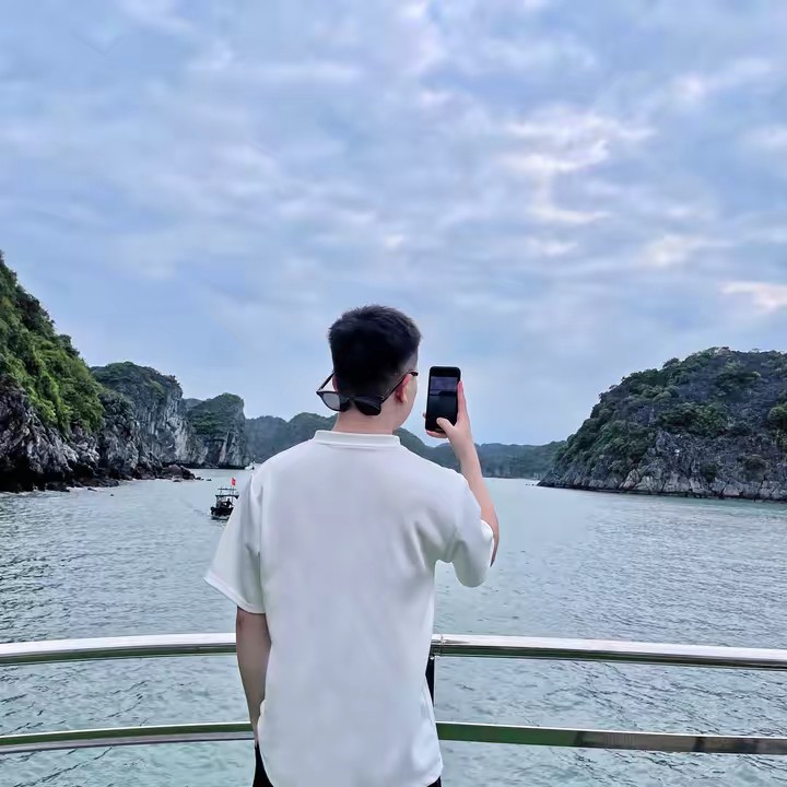 𝗶’𝗺 𝗖𝗼̂𝗻𝗴