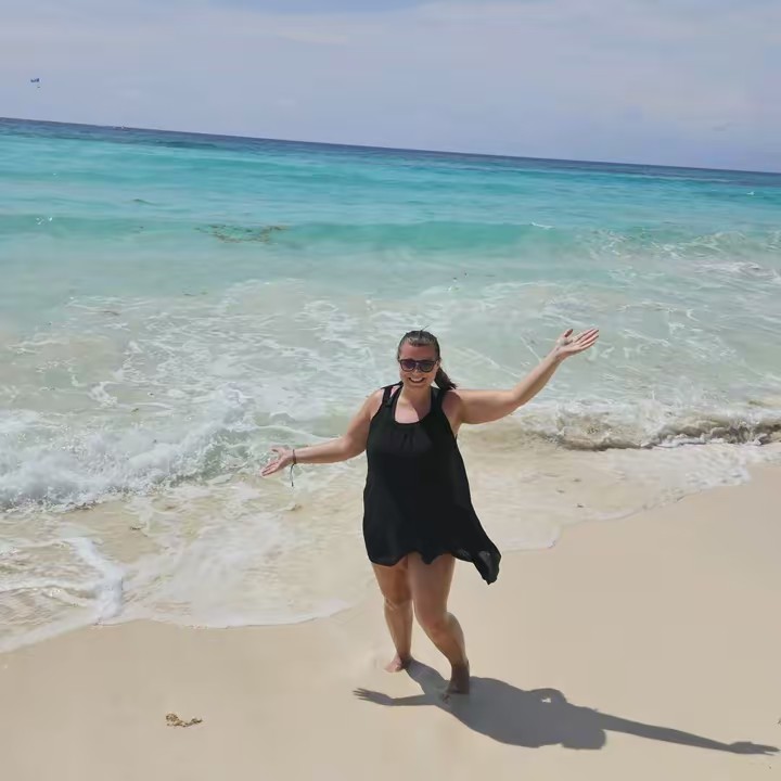 Mel | Destination Weddings