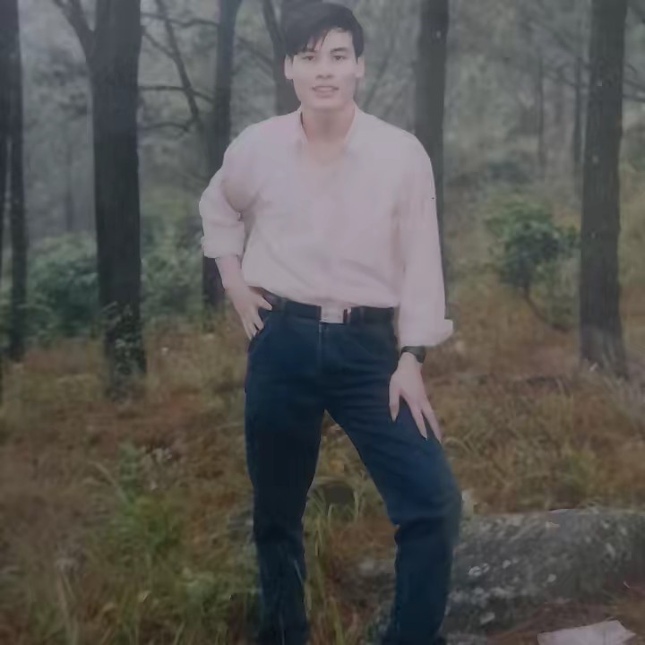 Bách Hóa Hồng Thương Nguyên