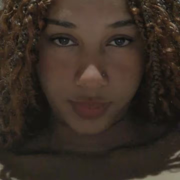 ⚡️☪︎arolina🌪