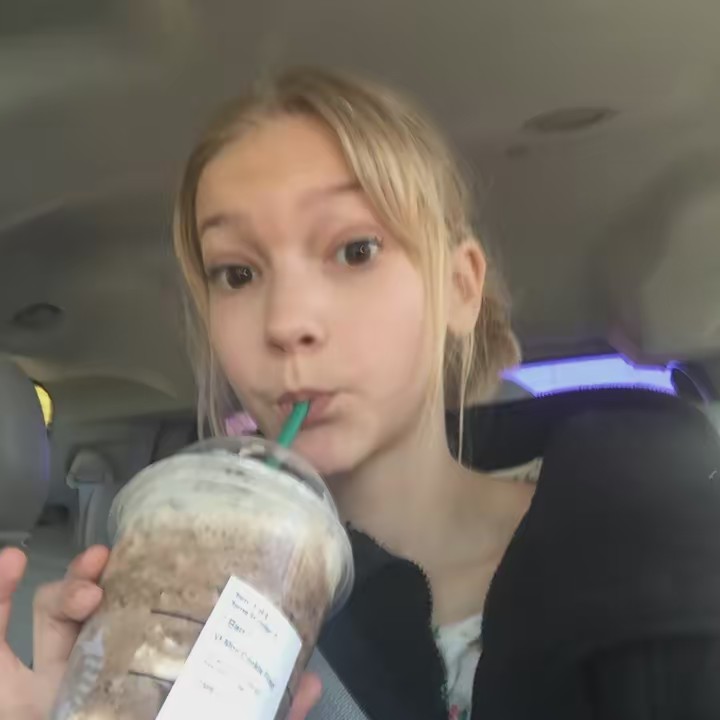 gracey🏖🛍⚡️