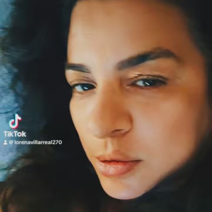 lorenavillarreal270